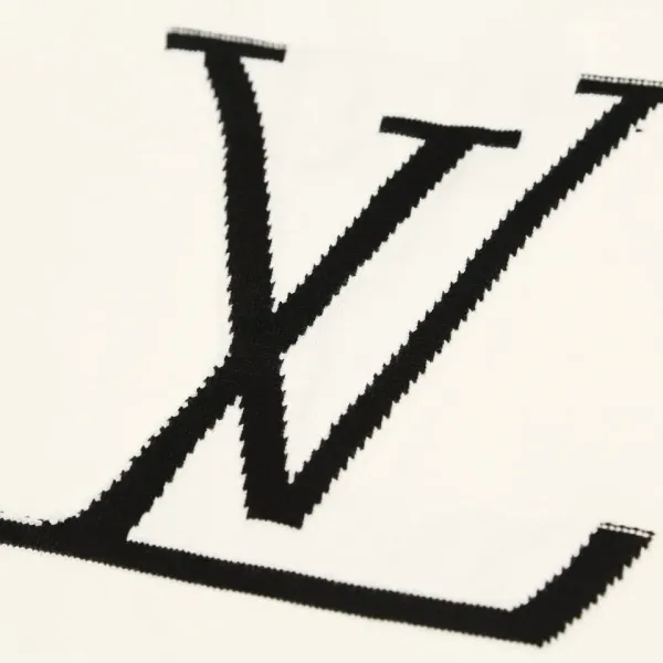 LV 【LOUIS VUITTON 公式旗艦店】ルイヴィトン  セーター好評に付き再入荷！ 240927