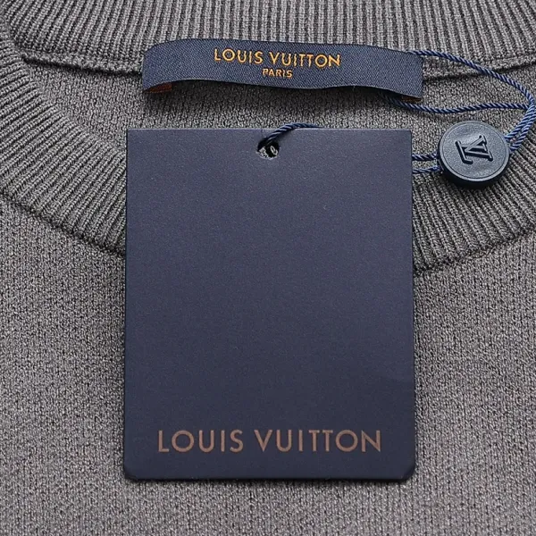 LV 【LOUIS VUITTON 公式旗艦店】ルイヴィトン  セーター好評に付き再入荷！ 240927