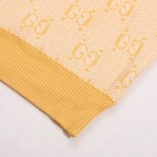 【GUCCI  公式旗艦店】グッチ  セーター好評に付き再入荷！ 241104