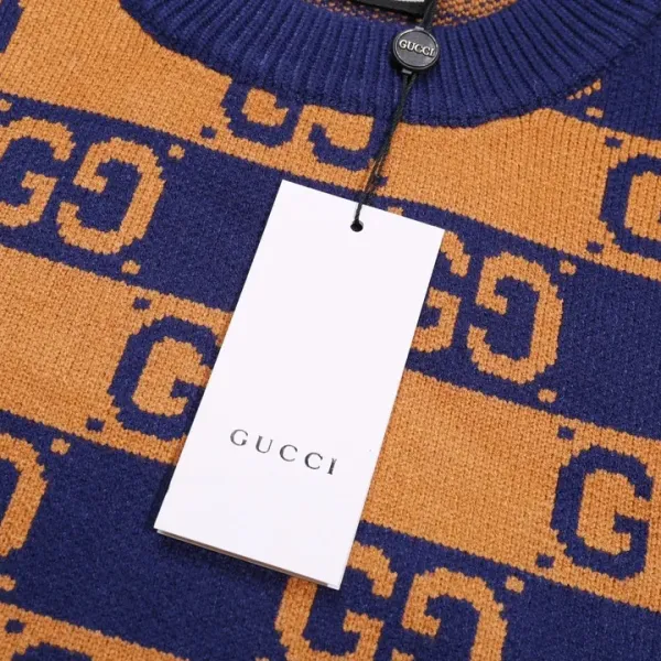 【GUCCI  公式旗艦店】グッチ  セーター好評に付き再入荷！ 241104