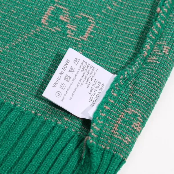 【GUCCI  公式旗艦店】グッチ  セーター好評に付き再入荷！ 241104
