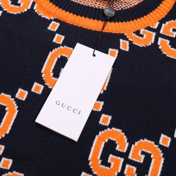 【GUCCI  公式旗艦店】グッチ  セーター好評に付き再入荷！ 241029