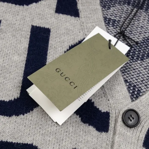 【GUCCI 公式旗艦店】グッチ  セーター好評に付き再入荷！ 240928