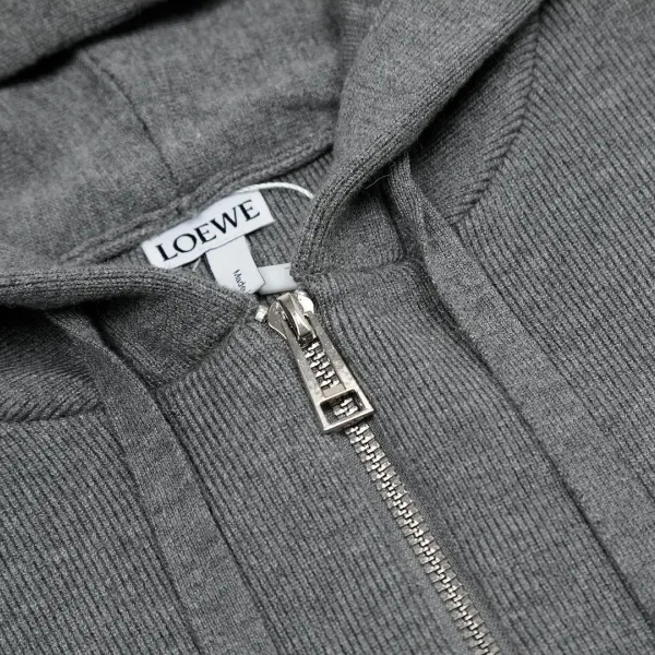 【LOEWE 公式旗艦店】ロエベ   セーター好評に付き再入荷！ 250109
