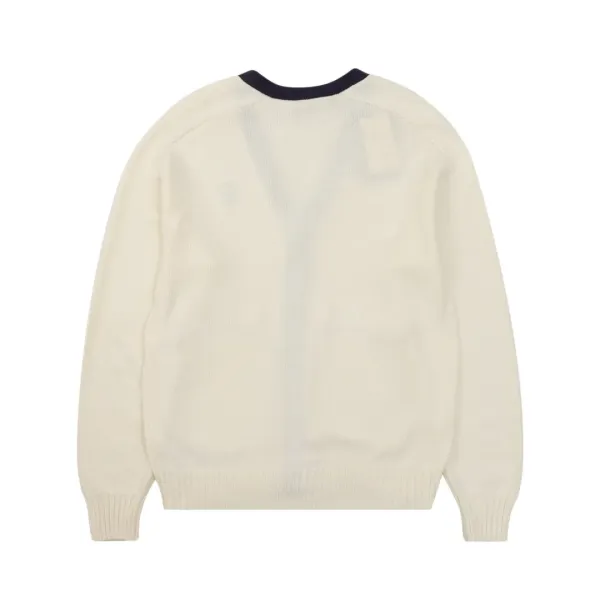 【BURBERRY 公式旗艦店】バーバリー  セーター好評に付き再入荷！241231
