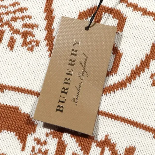 【BURBERRY 公式旗艦店】バーバリー セーター好評に付き再入荷！241231