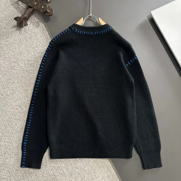 【BURBERRY 公式旗艦店】バーバリー セーター好評に付き再入荷！241231