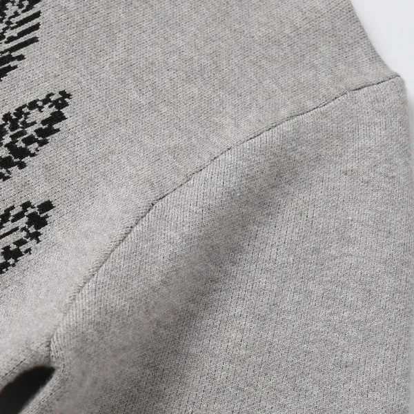 【BURBERRY 公式旗艦店】 バーバリー  セーター好評に付き再入荷！ 240930