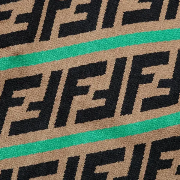 【FENDI  公式旗艦店】フェンディ セーター好評に付き再入荷！ 241101
