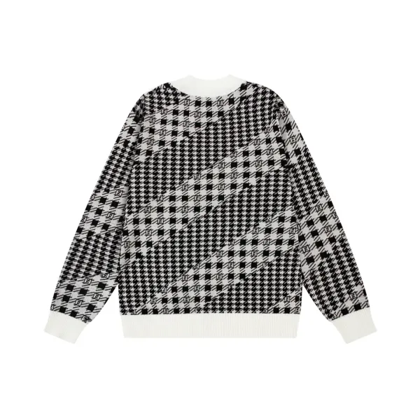 【FENDI  公式旗艦店】フェンディ セーター好評に付き再入荷！ 241101