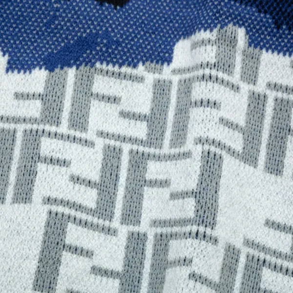 【FENDI 公式旗艦店】フェンディ   セーター好評に付き再入荷！ 240929