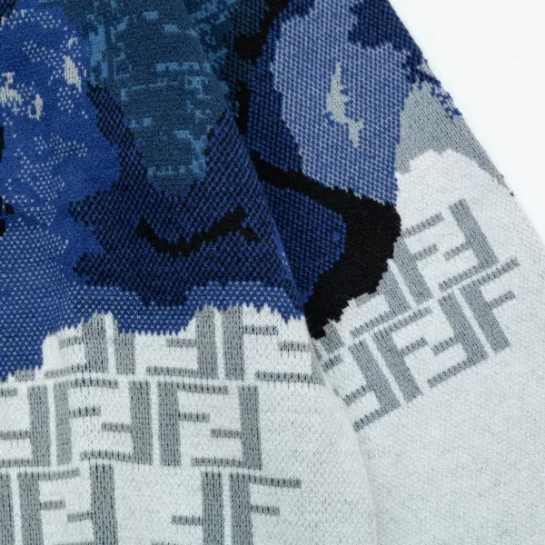 【FENDI 公式旗艦店】フェンディ   セーター好評に付き再入荷！ 240929