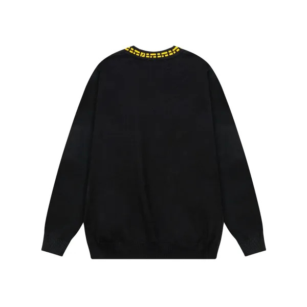 【FENDI 公式旗艦店】フェンディ   セーター好評に付き再入荷！ 240929