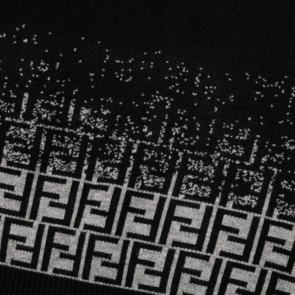 【FENDI 公式旗艦店】フェンディ   セーター好評に付き再入荷！ 240929
