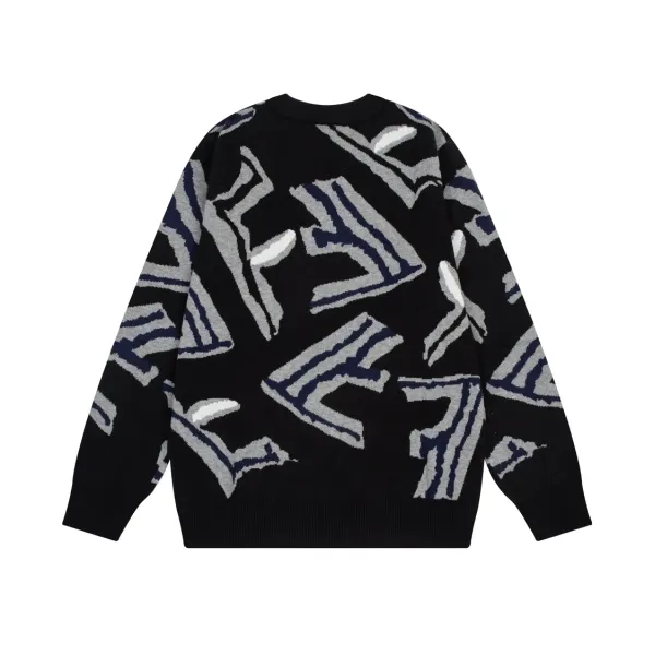 【FENDI 公式旗艦店】フェンディ   セーター好評に付き再入荷！ 240929