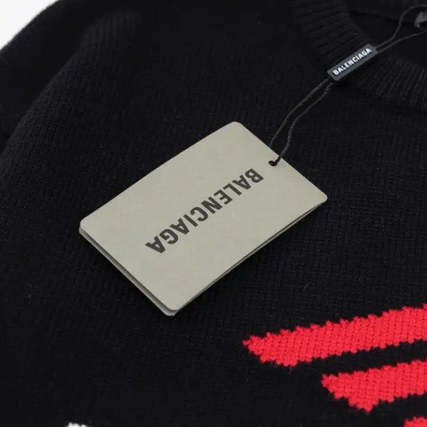 【BALENCIAGA  公式旗艦店】バレンシアガ   セーター好評に付き再入荷！ 250109