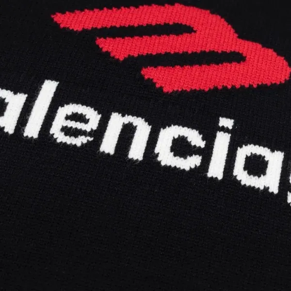 【BALENCIAGA  公式旗艦店】バレンシアガ   セーター好評に付き再入荷！ 250109