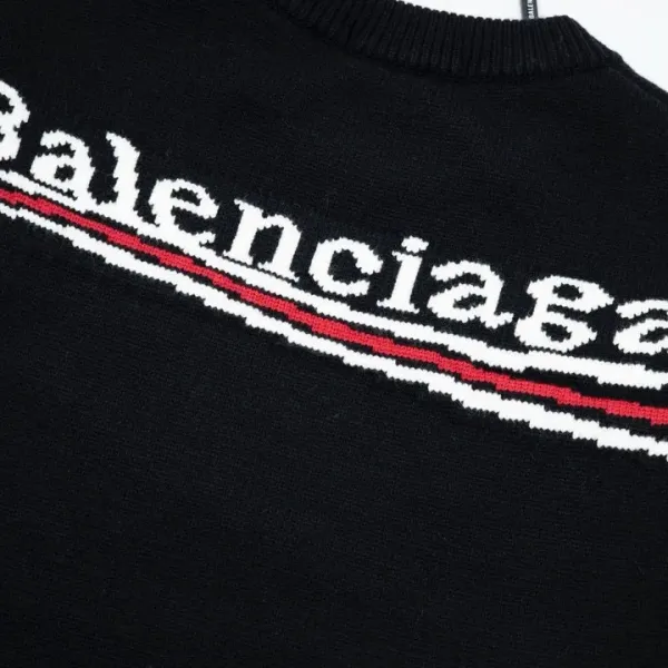 【BALENCIAGA  公式旗艦店】バレンシアガ   セーター好評に付き再入荷！ 250109