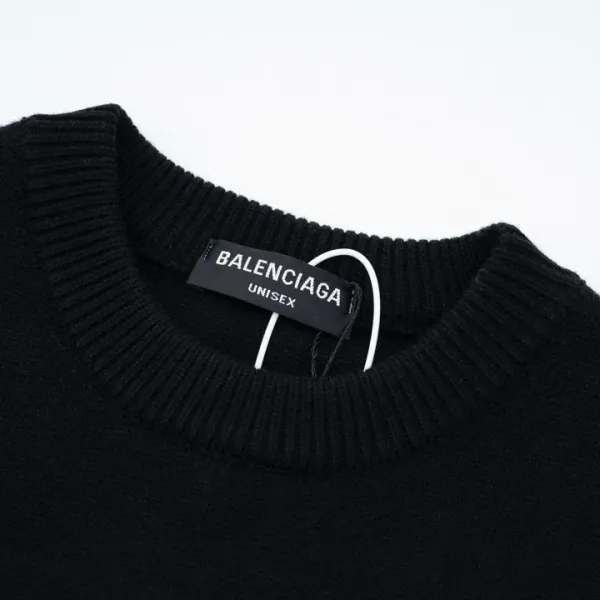 【BALENCIAGA  公式旗艦店】バレンシアガ   セーター好評に付き再入荷！ 250109