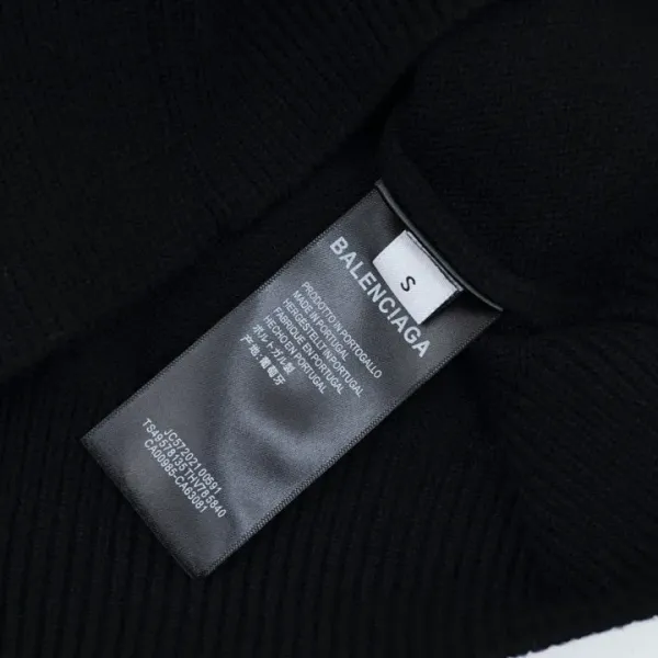 【BALENCIAGA  公式旗艦店】バレンシアガ   セーター好評に付き再入荷！ 250109