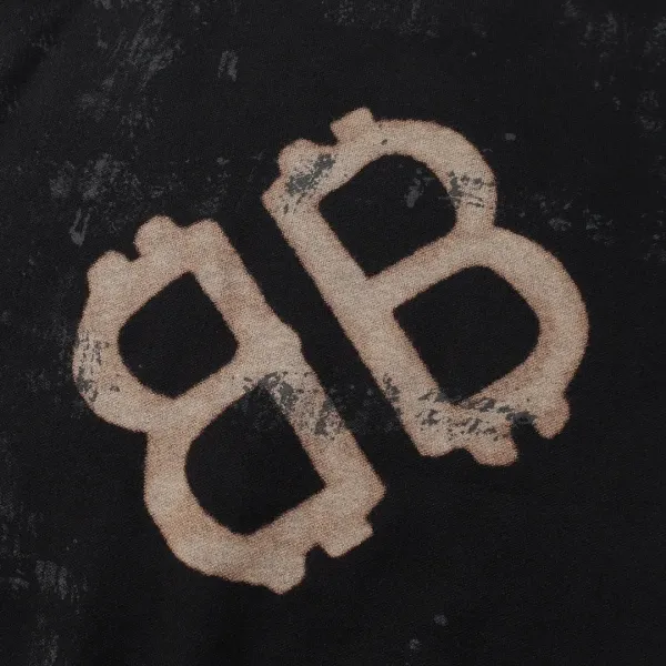 【BALENCIAGA  公式旗艦店】バレンシアガ   セーター好評に付き再入荷！ 241101
