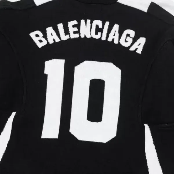 【BALENCIAGA  公式旗艦店】バレンシアガ   セーター好評に付き再入荷！ 241101
