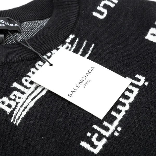 【BALENCIAGA   公式旗艦店】バレンシアガ  セーター好評に付き再入荷！ 240930
