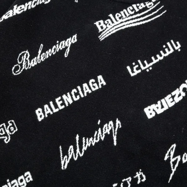 【BALENCIAGA   公式旗艦店】バレンシアガ  セーター好評に付き再入荷！ 240930