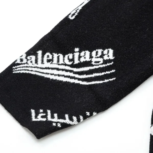 【BALENCIAGA   公式旗艦店】バレンシアガ  セーター好評に付き再入荷！ 240930