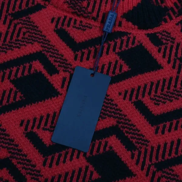 【PRADA 公式旗艦店】プラダ セーター好評に付き再入荷! 241031 【PRADA 公式旗艦店】プラダ セーター好評に付き再入荷! 241031