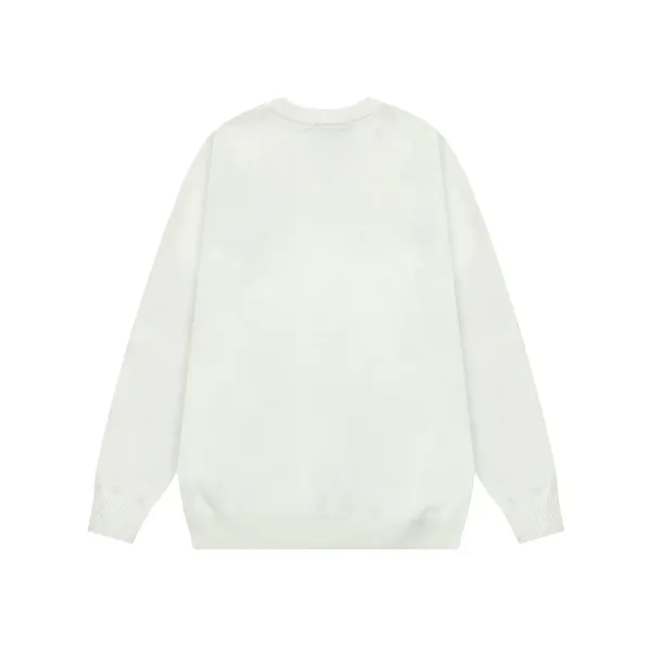 【PRADA 公式旗艦店】プラダ  セーター好評に付き再入荷！ 240930