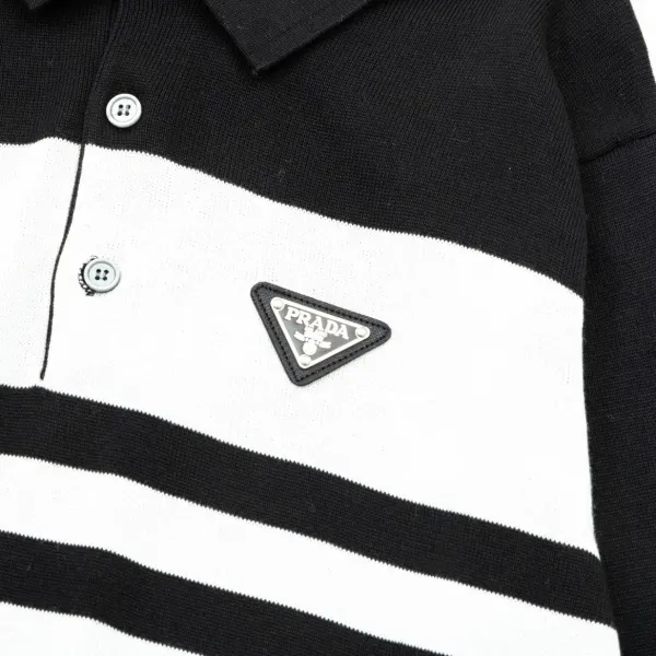 【PRADA 公式旗艦店】プラダ  セーター好評に付き再入荷！ 240930
