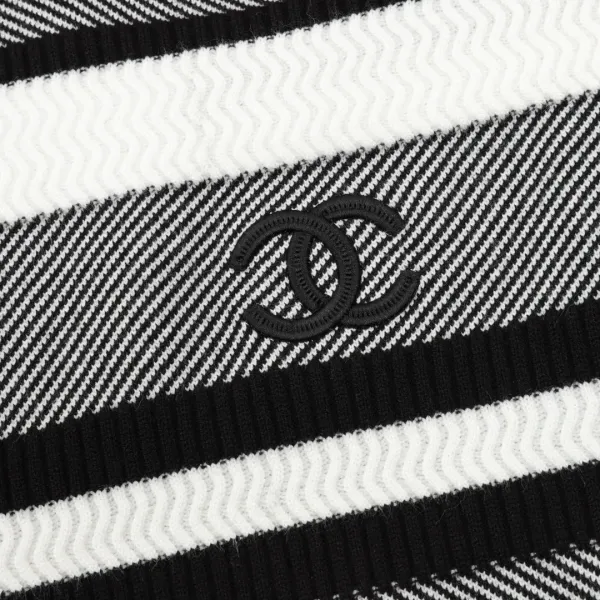 【CHANEL  公式旗艦店】シャネル  セーター好評に付き再入荷！ 241231