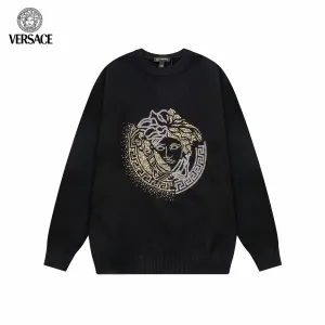 【VERSACE  公式旗艦店】ヴェルサーチ  セーター好評に付き再入荷！ 240930