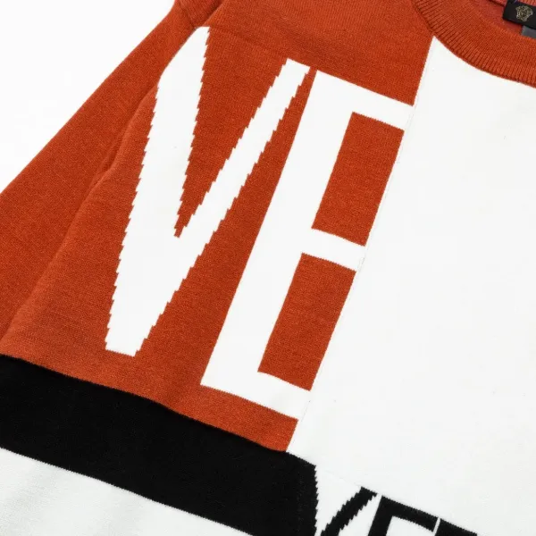 【VERSACE  公式旗艦店】ヴェルサーチ  セーター好評に付き再入荷！ 240930