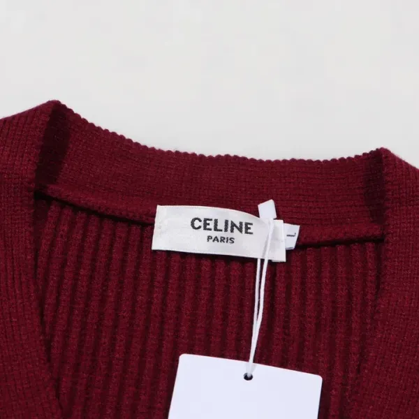 【CELINE  公式旗艦店】セリーヌ セーター好評に付き再入荷！241231