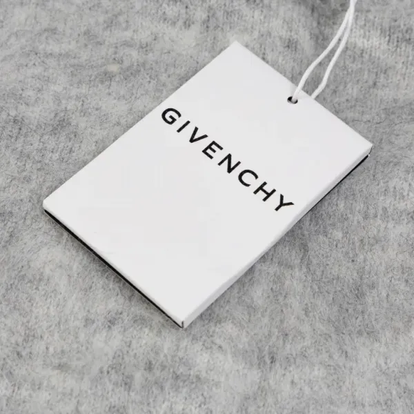 【GIVENCHY   公式旗艦店】ジバンシー  セーター好評に付き再入荷！ 241128