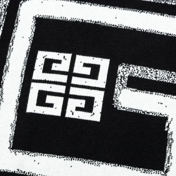 【GIVENCHY  公式旗艦店】ジバンシー  セーター好評に付き再入荷！ 240930