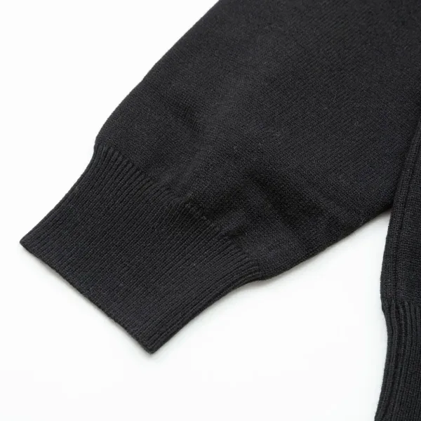 【GIVENCHY  公式旗艦店】ジバンシー  セーター好評に付き再入荷！ 240930