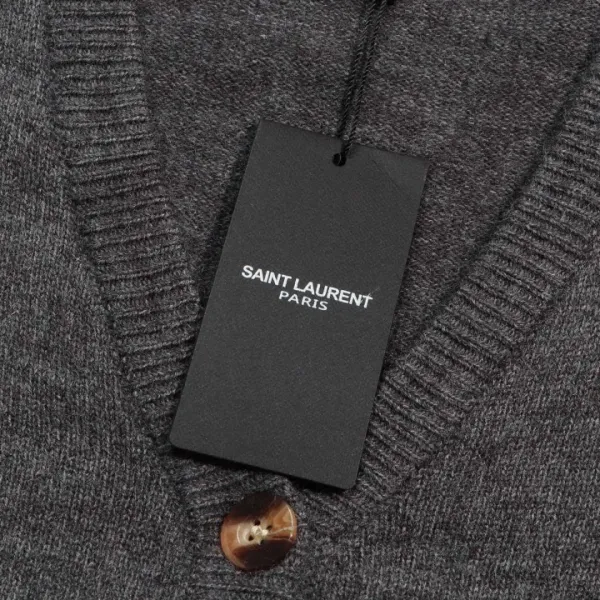 【YSL SAINT LAURENT   公式旗艦店】サンローラン   セーター好評に付き再入荷！ 241116