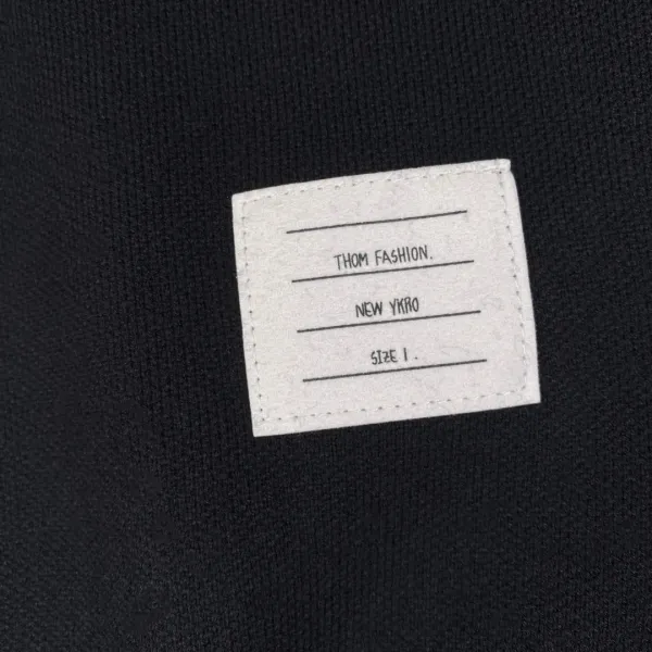 【ThomBrowne   公式旗艦店】トムブラウン  セーター   ご好評に付き再入荷！241230