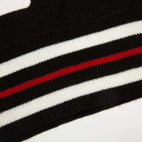 【ThomBrowne  公式旗艦店】トムブラウン  セーター  ご好評に付き再入荷！241230