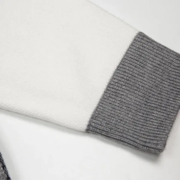 【ThomBrowne  公式旗艦店】トムブラウン  セーター  ご好評に付き再入荷！241230