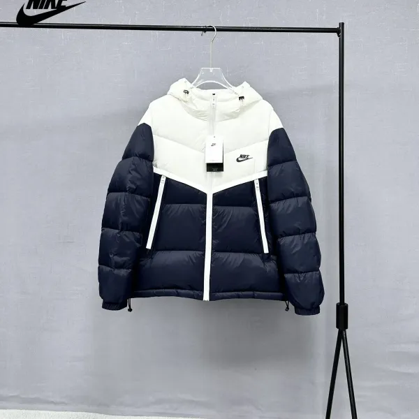 【NIKE  公式旗艦店】ナイキ ダウンジャケット ご好評に付き再入荷！ 241225