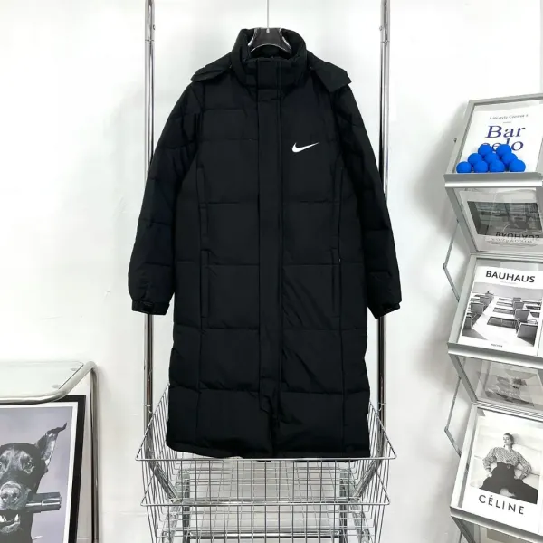 【NIKE  公式旗艦店】ナイキ ダウンジャケット ご好評に付き再入荷！ 241225