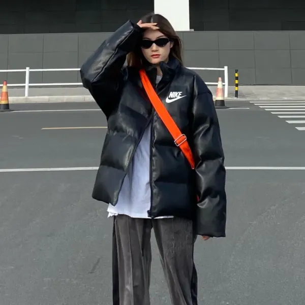 【NIKE  公式旗艦店】ナイキ レザージャケット  ダウンジャケット ご好評に付き再入荷！ 241225
