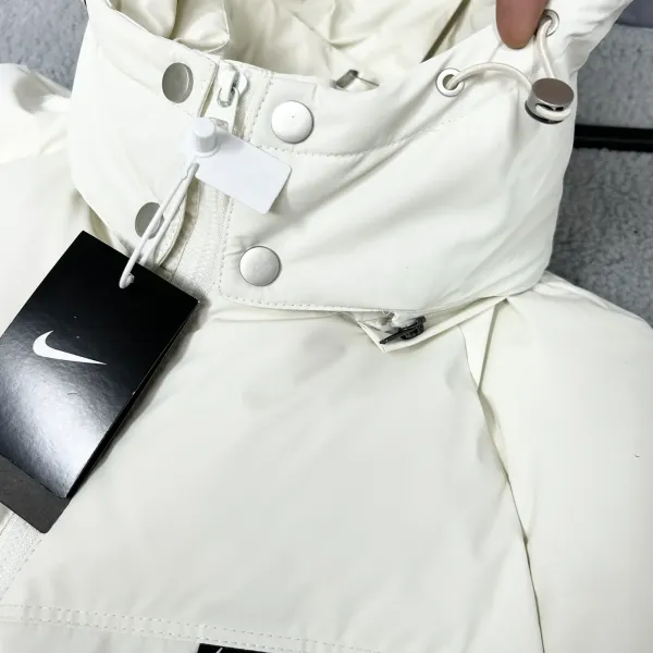 【NIKE  公式旗艦店】ナイキ  ダウンジャケット ご好評に付き再入荷！ 241214