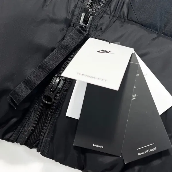 【NIKE  公式旗艦店】ナイキ  ダウンジャケット ご好評に付き再入荷！ 241214
