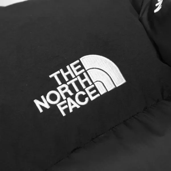【The North Face 公式旗艦店】ザノースフェイス ダウンジャケット ご好評に付き再入荷！241225