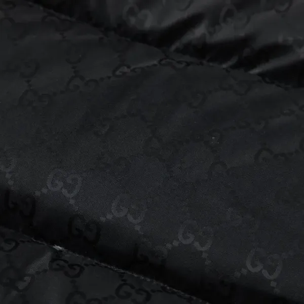 【GUCCI  公式旗艦店】グッチ   ダウンジャケット ご好評に付き再入荷！241205